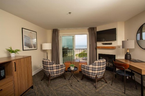 Shearwater Inn - image 19