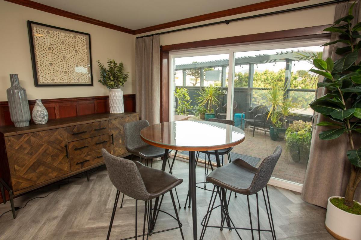 Shearwater Inn - image 6