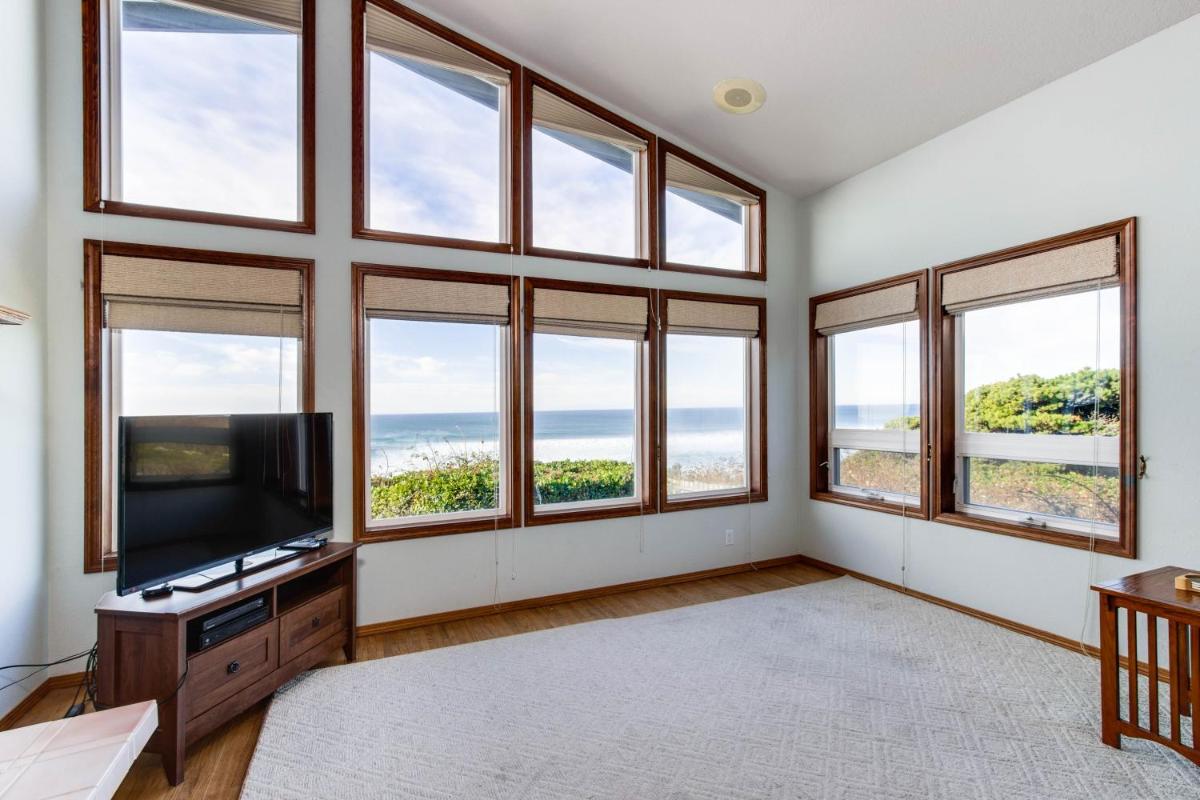 Bright Shores - image 6