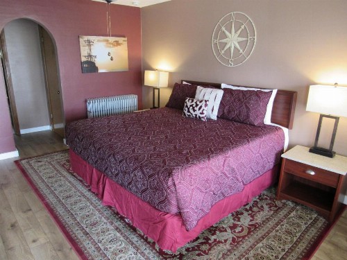 Captain Cook Inn - image 12