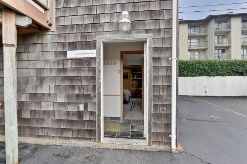 Flounder's Crib Condo - image 6