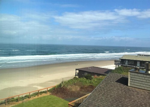 Starfish Manor Oceanfront Hotel - image 16