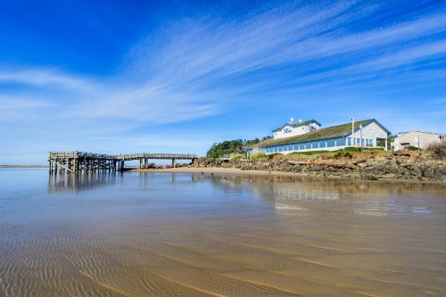 Waters Edge - image 12