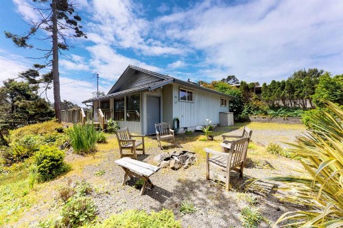Sandy Cottage