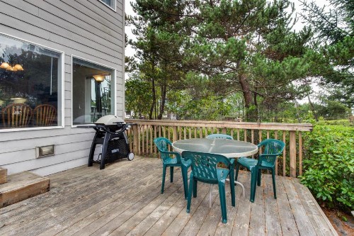 Beach Time Getaway - image 12