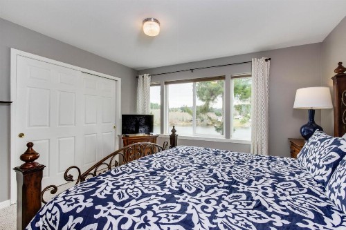 The Oasis on Devils Lake - image 9