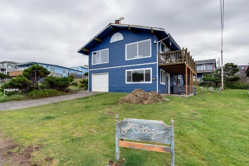 Carol's Cottage Lincoln City Oregon