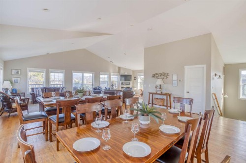 The Spindrift House - image 25