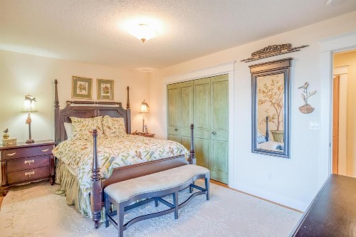 Sunset House - image 27