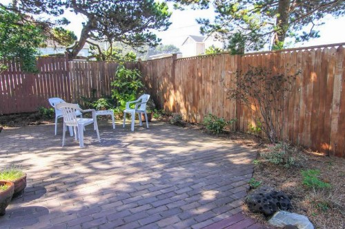 Nelscott Flat - image 27