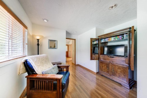 ALSO Beach House - image 11
