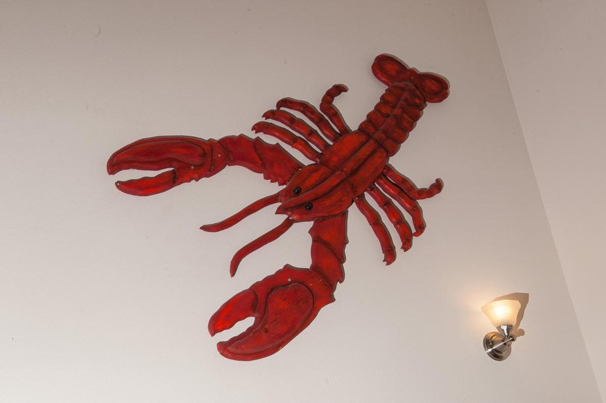 A Lobster Lookout - image 5