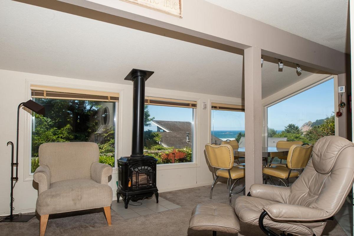 Birds Eye Beach House - image 3
