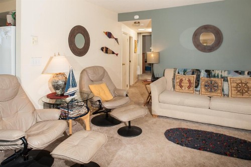 Birds Eye Beach House - image 4