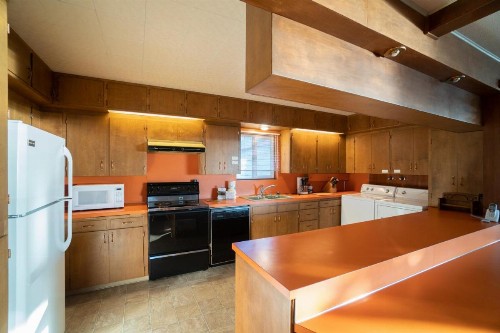 Ebbing House - image 9