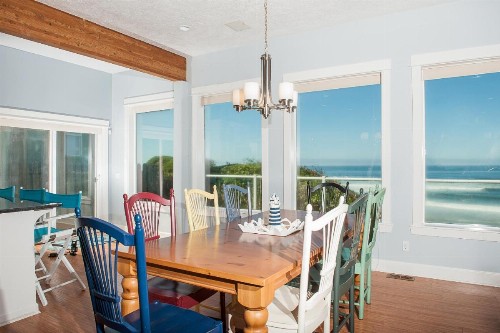 Roads End Light House - image 7