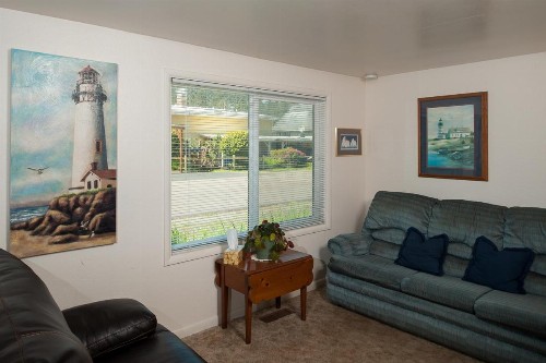 The Lighthouse in Lincoln City - image 9