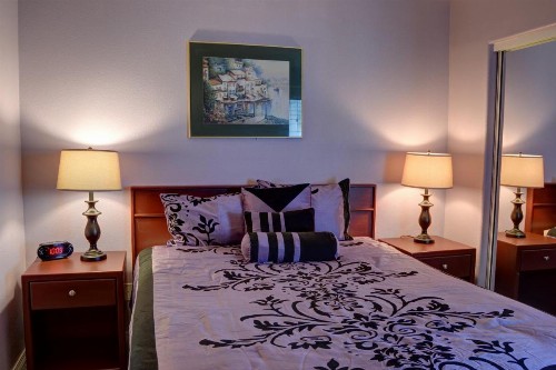 Waters Edge 207 - image 11