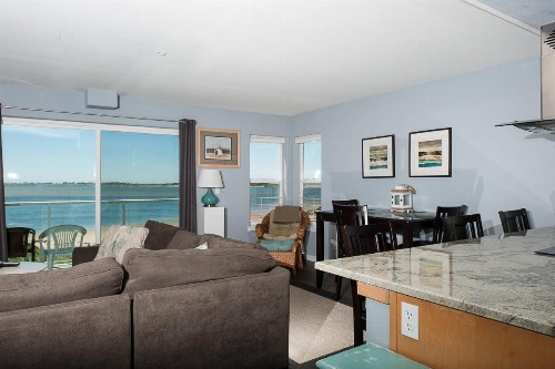 Waters Edge 214 - image 2