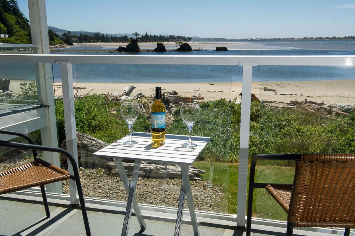 Waters Edge 214 - image 3