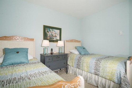 Waters Edge 214 - image 7