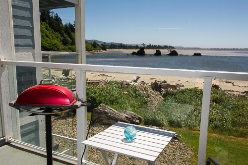 Waters Edge 214 - image 9