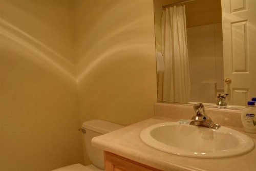Waters Edge 302 - image 11