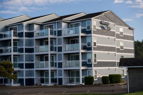 Waters Edge 402 - image 4