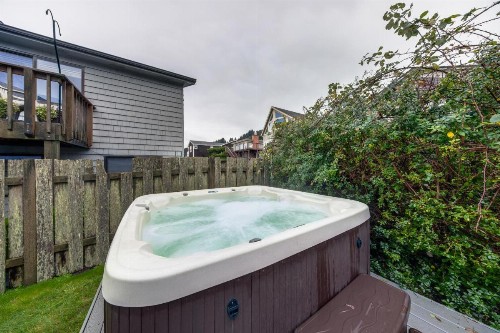 Sea Breeze - image 12