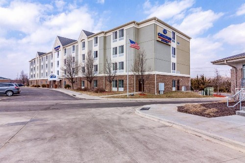Candlewood Suites Lincoln an IHG Hotel