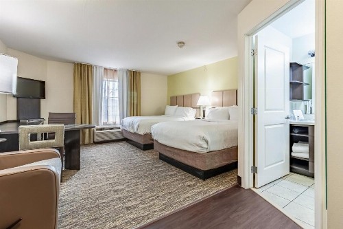Candlewood Suites Lincoln an IHG Hotel - image 15