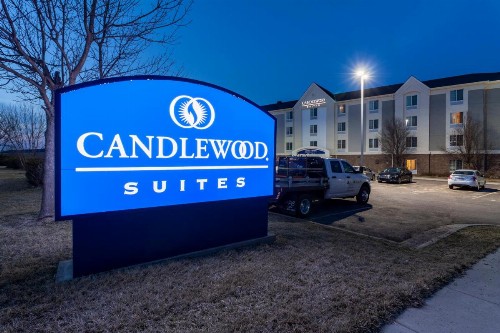 Candlewood Suites Lincoln an IHG Hotel - image 33