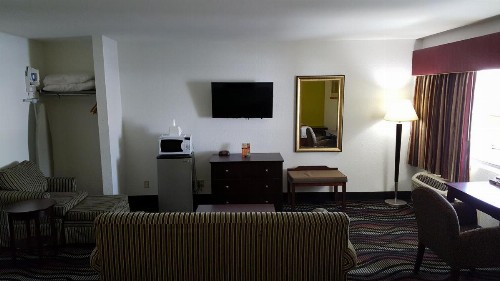 Horizon Inn - image 22