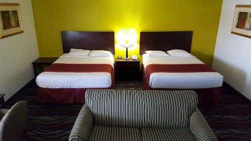 Horizon Inn - image 26