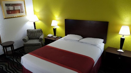 Horizon Inn - image 30
