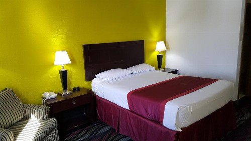 Horizon Inn - image 32