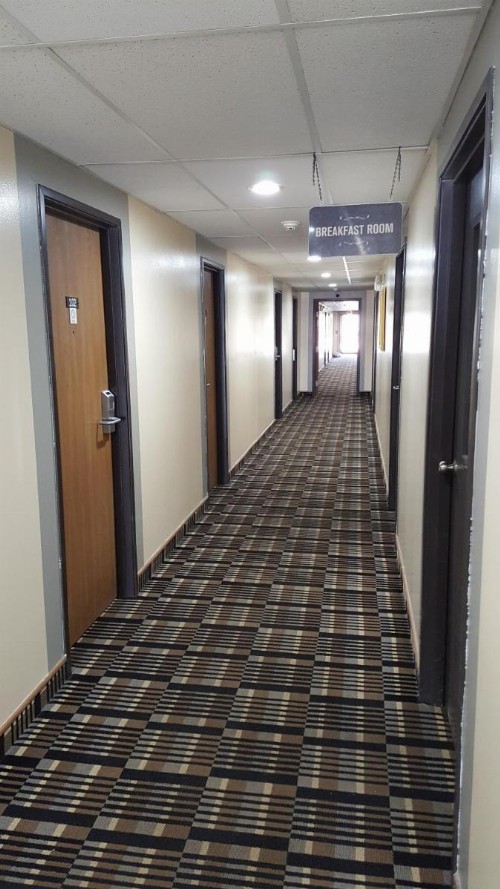 Horizon Inn - image 46