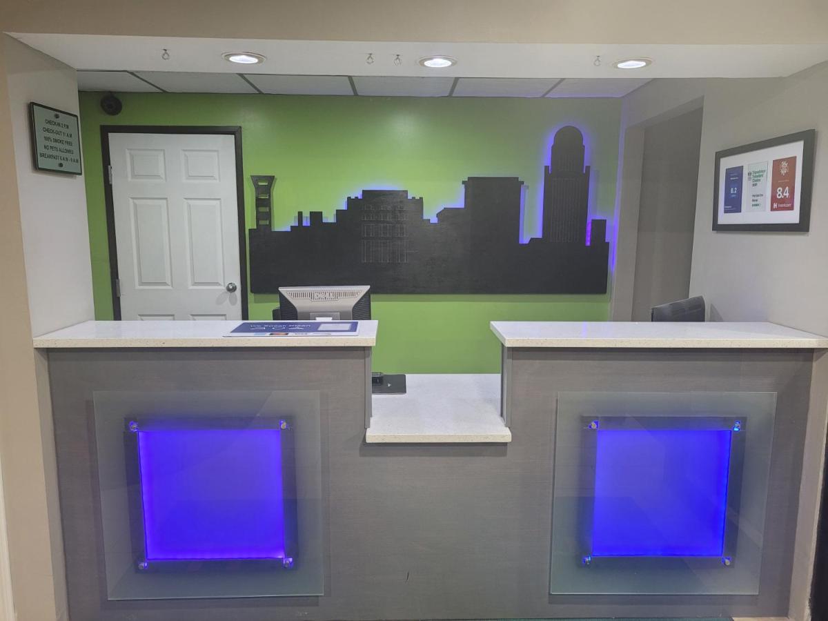 Horizon Inn - image 6