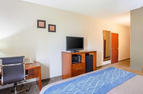 Comfort Inn Lincoln I-80 - image 32