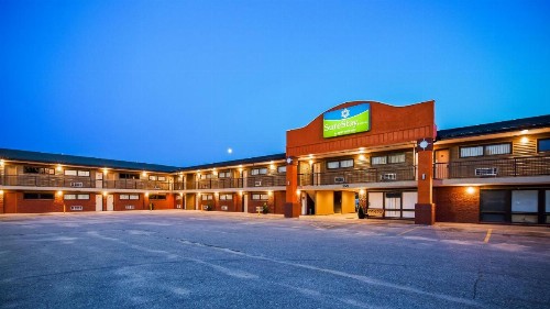 SureStay Hotel by Best Western Lincoln - image 2