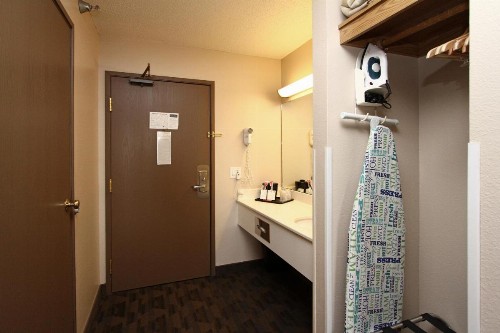 New Victorian Inn & Suites Lincoln - image 19