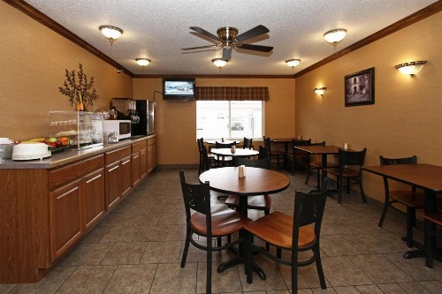 New Victorian Inn & Suites Lincoln - image 29