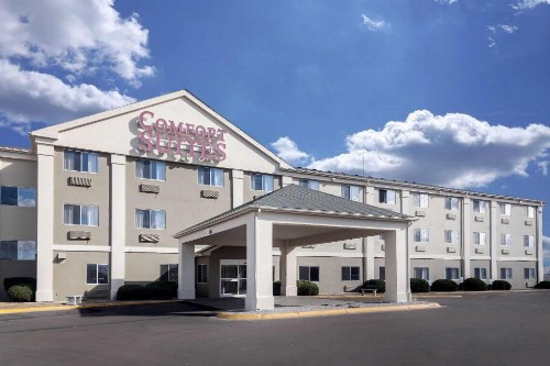 Comfort Suites University - image 11