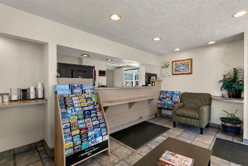 Americas Best Value Inn - Lincoln - image 31