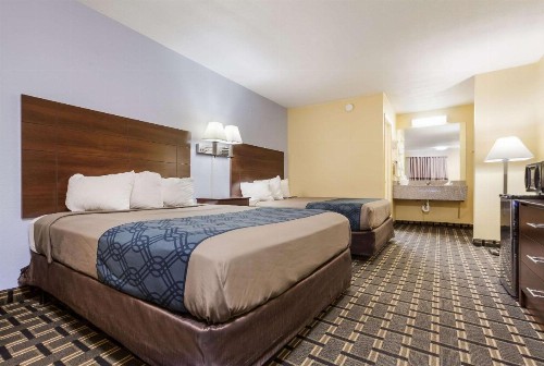 Rodeway Inn University District - image 11