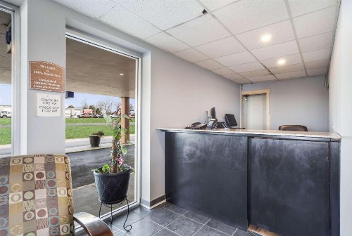 Rodeway Inn University District - image 2
