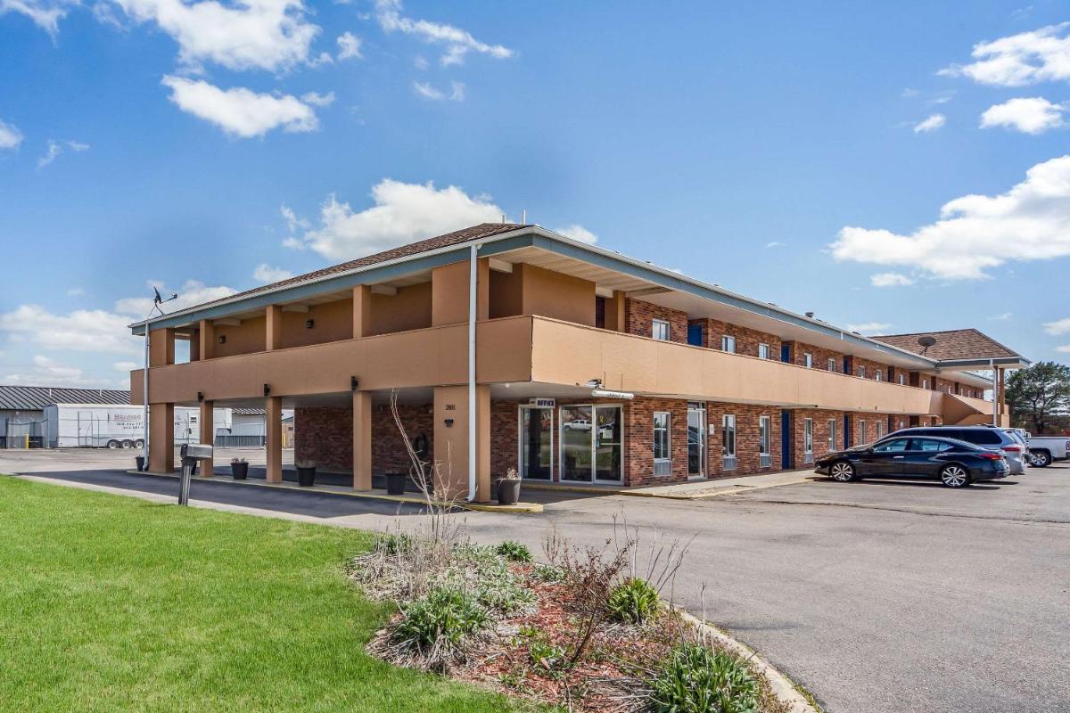 Rodeway Inn University District - image 6