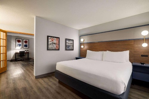 AmericInn by Wyndham Lincoln South - image 26