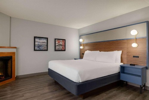 AmericInn by Wyndham Lincoln South - image 39