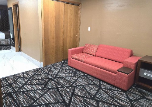TownHouse Extended Stay Hotel Downtown - image 19